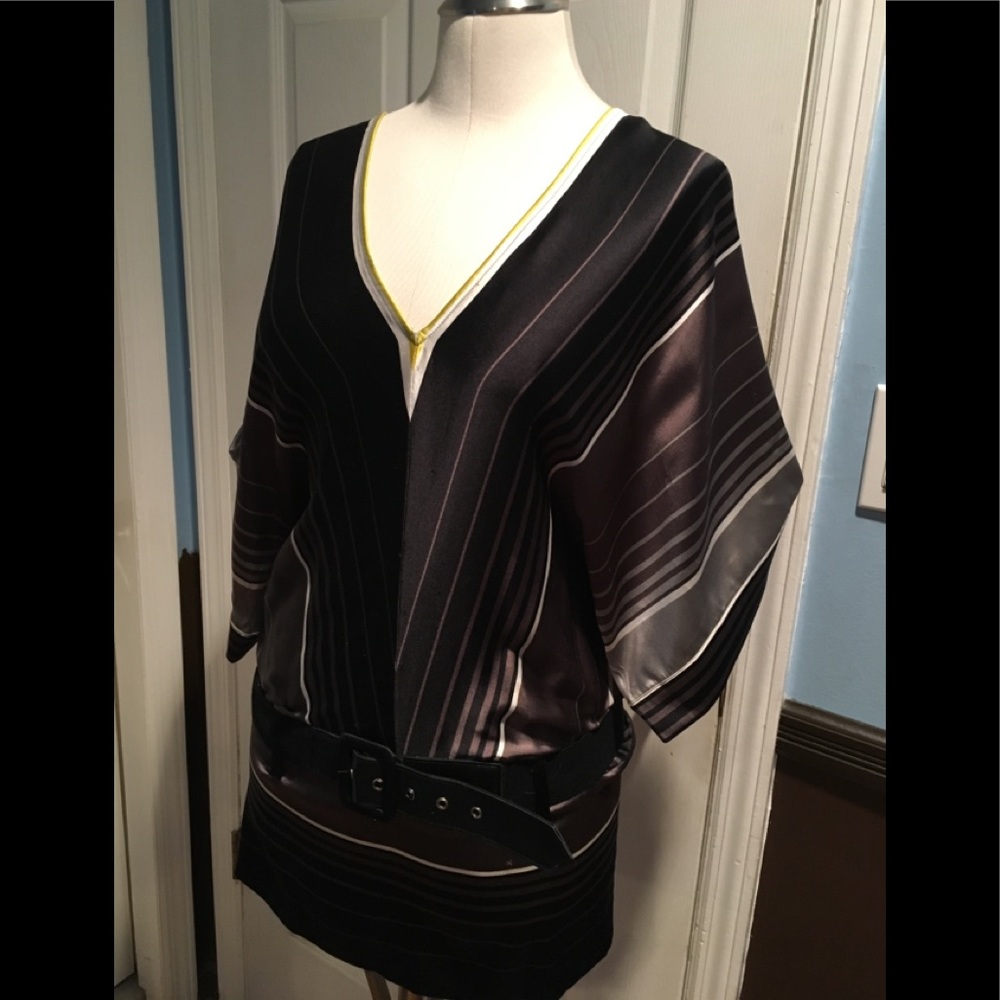 Bebe Blouse with belt